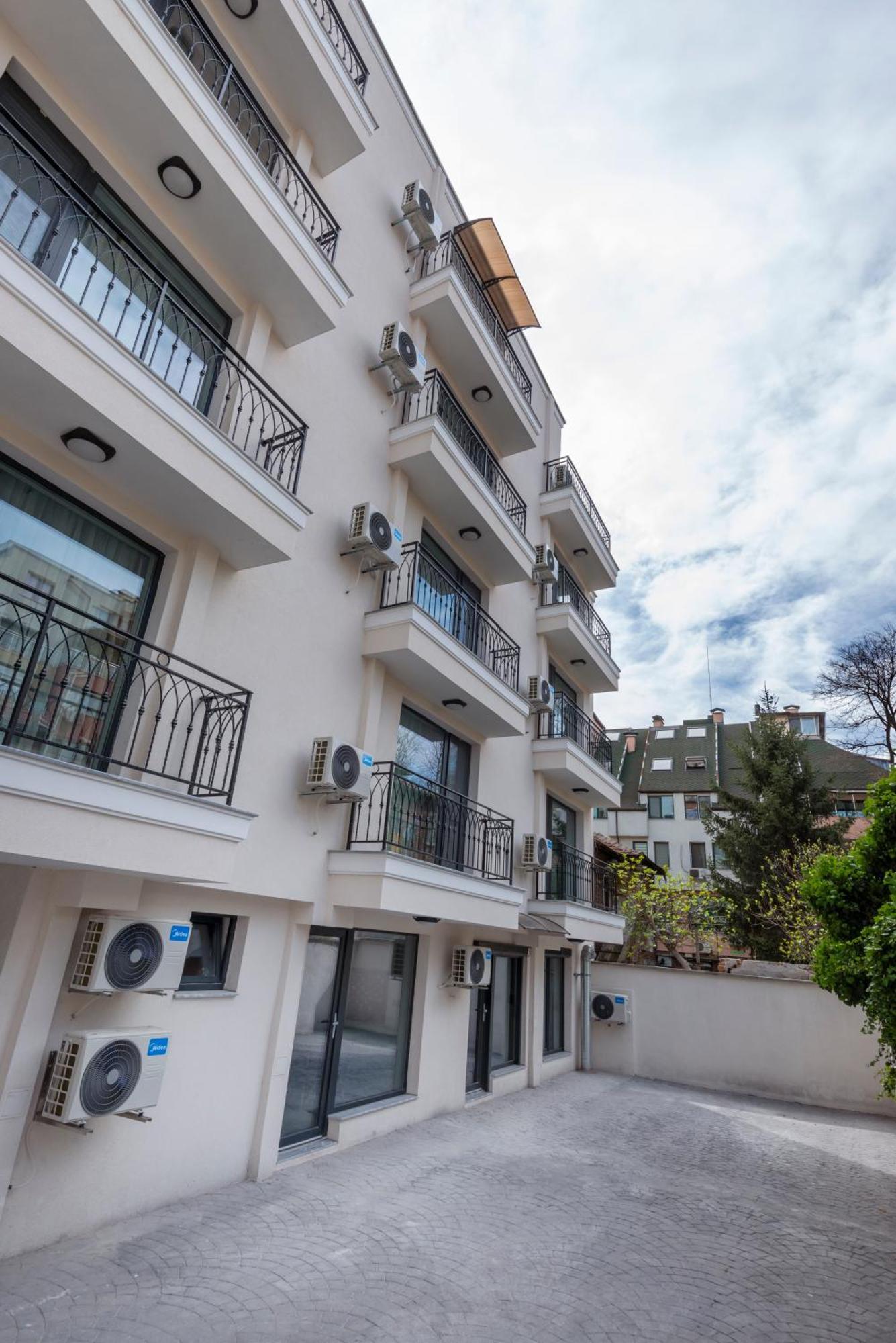 Best Guest 2 Apartments พลอฟดิฟ ภายนอก รูปภาพ
